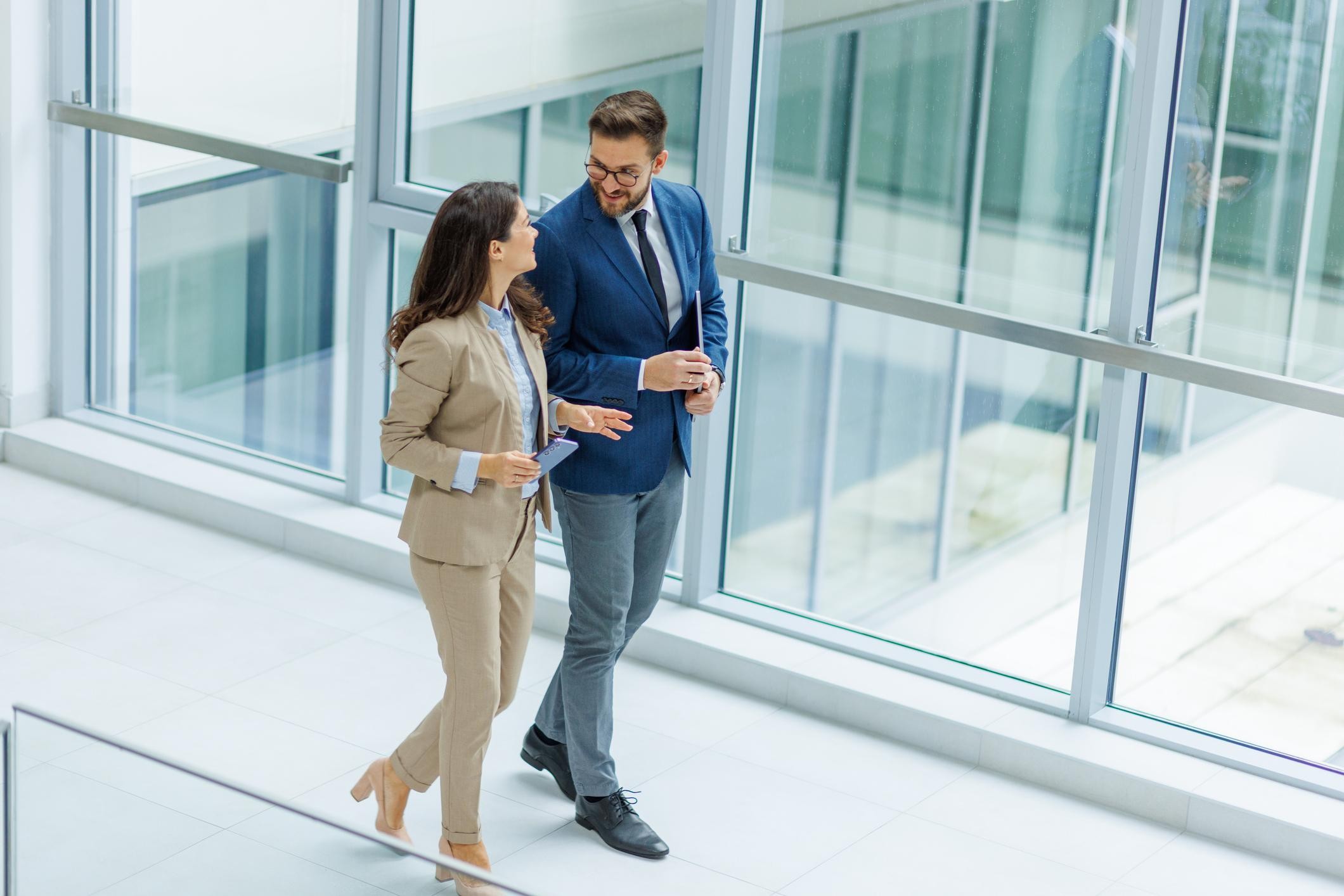 Why Great Networks Are Built on Relationships, Not Transactions